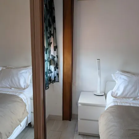 FREE WIFI -Estrela Lapa- TRAM 28-2